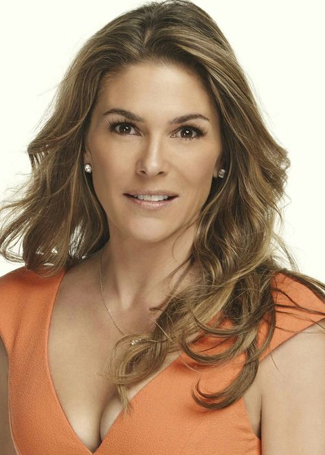 Paige Turco Paige Turco, Pin Up, The 100, Actresses, Turn Ons, Quick Saves