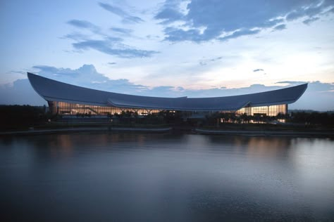 Gallery of China Museum Of The South China Sea / Architectural Design Research Institute of SCUT - 11 Water Architecture Design, Museum Architecture Design, Museum Design, South China Sea, Tropical Beaches, Museum Architecture, South China, Graduation Project, Research Institute