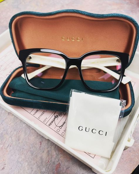 Todays Eyewear on Instagram: “Custom GUCCI Prescription Eyeglasses! Stop in today for your pair! #gucci #philadelphia #smallbusinessphilly” Spectacles Women, Beautiful Glasses, Gucci Eyeglasses, Gucci Glasses, Stylish Glasses, Prescription Eyeglasses, Prescription Glasses, Spectacles, Sunglasses Case