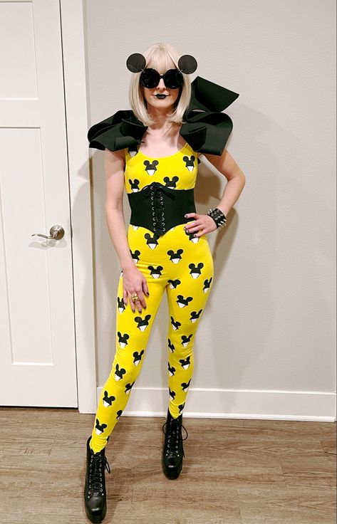 From the Paparazzi video #halloween #ladygaga #costume #cosplay #paparazzi Gaga Halloween Costume, Paparazzi Costume, Halloween Pumkin Ideas, Paparazzi Video, Lady Gaga Halloween, Lady Gaga Halloween Costume, Lady Gaga Looks, Gaga Costume, Lady Gaga Paparazzi