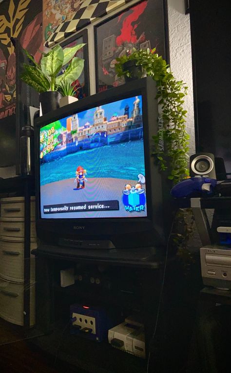 Crt Tv Setup, Retro Astethic, Crt Setup, Retro Gaming Setup, Nintendo Room, Tv Set Up, Tv Setup, Aesthetic Gaming, Y2k Bedroom