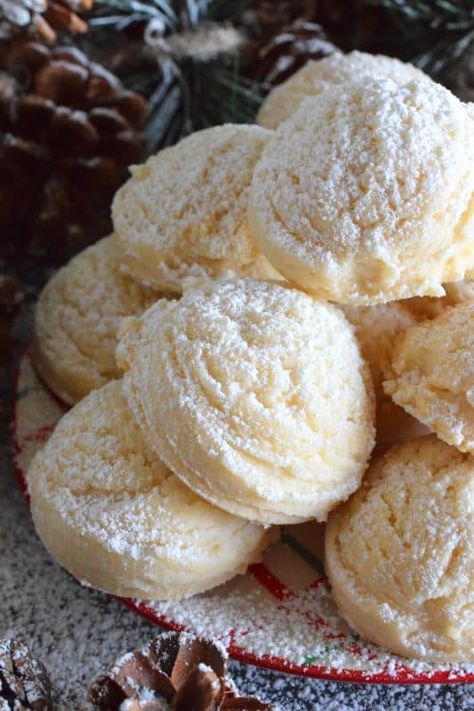 Prepared with only five ingredients, Sweetened Condensed Milk Snowballs are light and fluffy, and only slightly sweet. They look plain and drab, but they are quite delicious, very easy to make, and extremely budget friendly too! #christmas #holiday #baking #condensedmilk #eaglebrand #cookies Condensed Milk Cookies, Condensed Milk Recipes, Milk Cookies, Christmas Cooking, Milk Recipes, Sweetened Condensed Milk, Cookies Recipes Christmas, Condensed Milk, Yummy Cookies