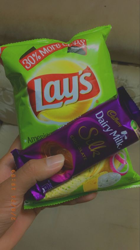 Lays Snapchat Story, Lays Chips Snap, Evening Snacks Snap, Lays Chips Snapchat Story, Lays Snap, Evening Snapchat Stories, Evening Snap, Bts Girlfriends, Lays Chips