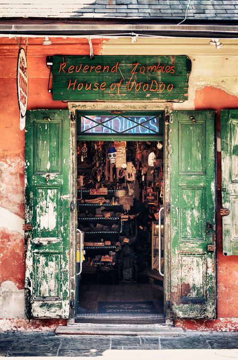 ~ House of Voodoo, New Orleans, Louisiana. My boyfriend and I loved it and the ghost tour!!! Voodoo New Orleans, Green Doors, New Orleans Voodoo, New Orleans Vacation, New Orleans Homes, New Orleans Travel, Ghost Tour, Bourbon Street, New Orleans Louisiana