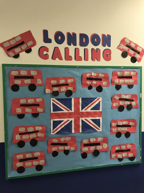 Italy Bulletin Board Preschool, London Bus Craft, Double Decker Bus London, Panda Activities, Bus Crafts, Pre K Curriculum, British Values, English Day, Primary School Art