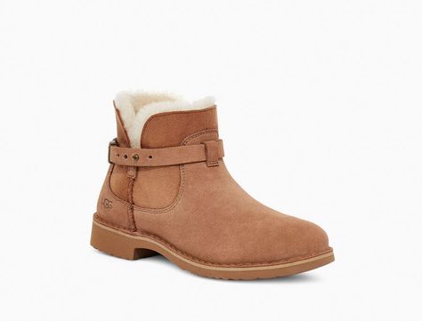 Cute Ugg Boots, Ugg Short Boots, Ugg Mckay, Ugg Mini Boots, Ugg Short, Short Ugg, Ugg Boots Sale, Ugg Store, Ugg Booties