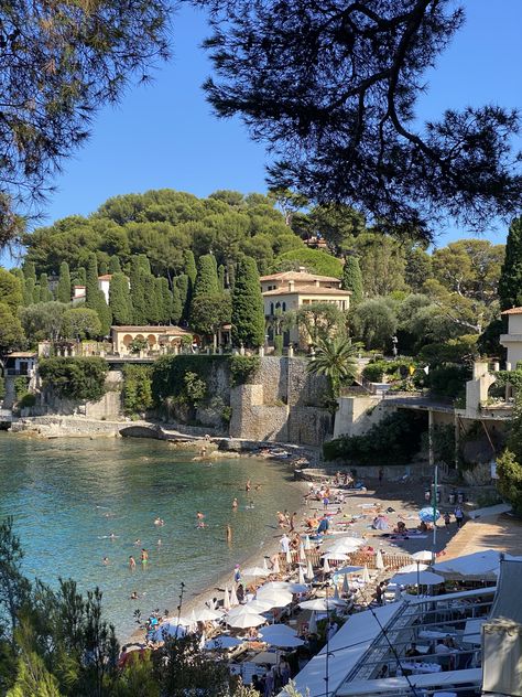 Small Peninsula, Paloma Beach, European Summer Aesthetic, Semester Abroad, French Summer, The French Riviera, Aesthetic Beach, European Summer, French Riviera