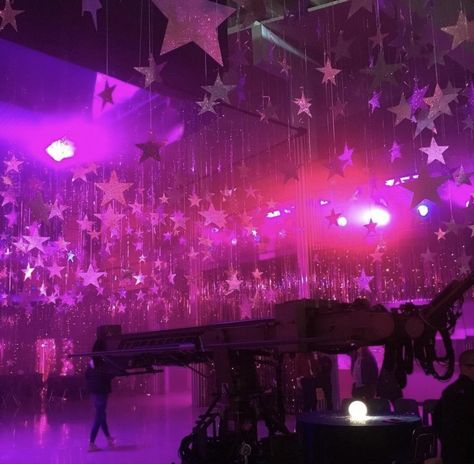 Sweet 16 Venues, Cosmic Disco, 18th Birthday Party Themes, Alien Party, Sweet Sixteen Birthday Party Ideas, Disco Birthday Party, Clown Party, Prom Themes, Dance Themes