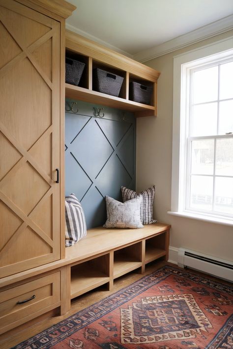 Diy Mudroom Entryway, Scandinavian Mudroom, Mudroom Entryway Ideas, Small Mudroom Ideas Entryway, Mudroom Dog Room, Mudroom Design Ideas, Mudroom Cabinetry, Modern Mudroom, Small Mudroom Ideas