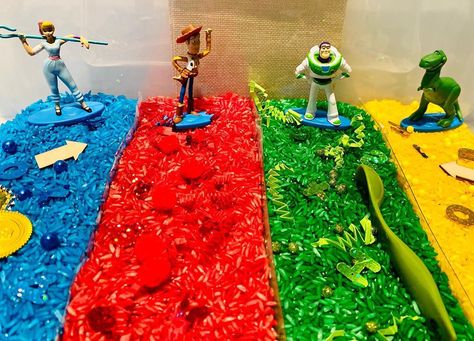 Toy Story Tuff Tray, Toy Story Sensory Bin, Toy Story Activities, Cousin Day, Toy Story Crafts, Story Crafts, Toy Story Theme, Story Activities, American Road