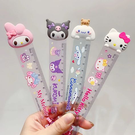 1.91PEN 86% de DESCUENTO|Sanrio Regla de Hello Kitty Kuromi My Melody, Cinnamoroll de dibujos animados, regla de 15cm, regalo de papelería Kawaii, al azar, 1 piezas| | - AliExpress Hello Kitty School Supplies, Miraculous Ladybug Toys, Hello Kitty School, Cinnamoroll Cartoon, Hello Kitty Merchandise, My Melody Cinnamoroll, Cute Stationary School Supplies, Cute School Stationary, Whatsapp Wallpaper Cute