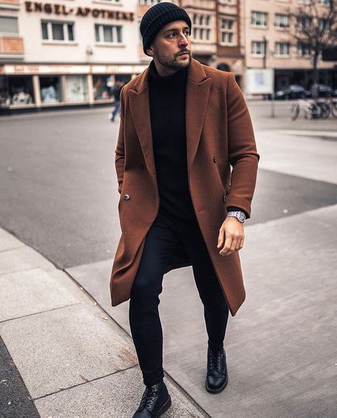 Men’s Look Most popular fashion blog for Men - Men’s LookBook ® Brown Coat Outfit Men, Brown Trench Coat Outfit, Streetwear Men Outfits Street Fashion, Black Jeans Outfit Winter, Plaid Coat Outfit, Brown Coat Outfit, Court Outfit, Long Coat Outfit, Short Adidas