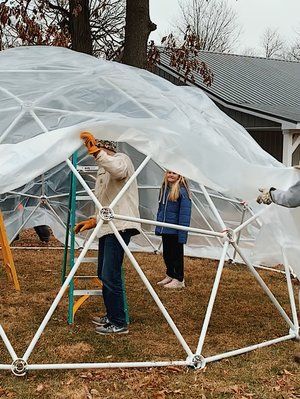 How to Build a Fabulous DIY PVC Igloo for Holiday Parties or Photoshoots — Katherine Mendieta Photography & Films Backyard Igloo Diy, Pvc Igloo Diy, Climbing Dome Igloo, Diy Dome Tent, Diy Geodesic Dome, Outdoor Igloo Ideas, Climbing Dome Ideas, Igloo Decorating Ideas, Diy Igloo Craft