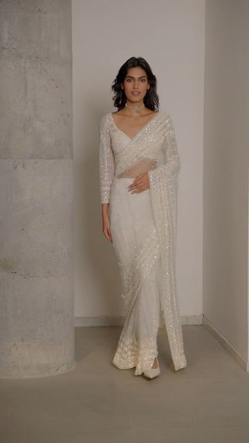 White Saree For Engagement, White Saree With Pearls, Off White Saree Look, White Designer Blouse, White Saree Look, White Sequin Saree, White Designer Saree, Pearl Saree, White Saree Wedding