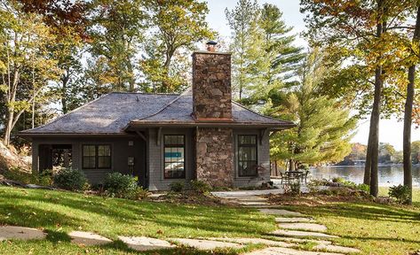 Lancaster Island Cottage | Michael Preston Design Small Lake Houses, Island Cottage, Lake Houses Exterior, Forest Cottage, Maine Cottage, Ranch Exterior, Mountain Cottage, Cottage Renovation, American Houses