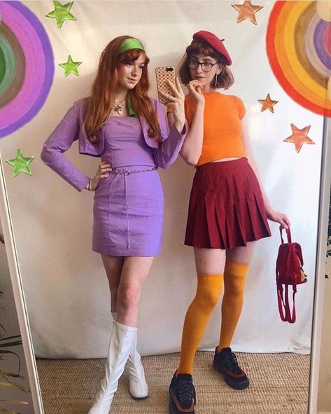 Halloween Costume Couple, Diy Group Halloween Costumes, Meme Costume, Friend Costumes, Bff Halloween Costumes, Best Friend Halloween Costumes, Halloween Coustumes, Couple Costumes, Duo Halloween Costumes