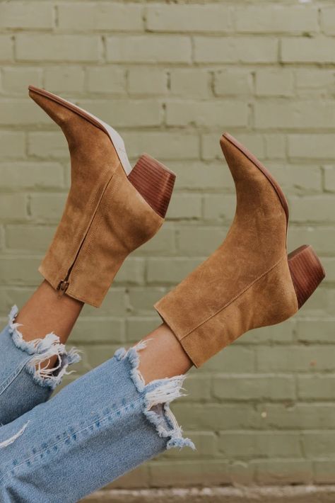 Western Ankle Boot - Suede Boots for Fall | ROOLEE Matisse Caty Boot Outfit, Taupe Booties Outfit, Western Ankle Boots Outfit, Mom Inspo, Fall Winter Shoes, Getaway Outfit, Womens Suede Boots, Boots Outfit Ankle, Boots For Fall