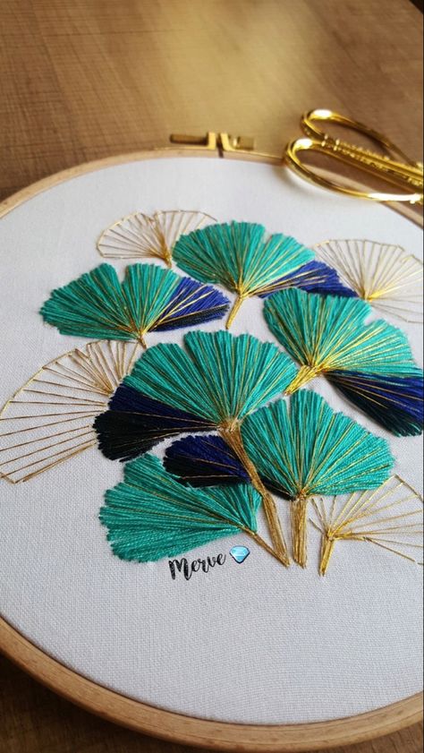 Different Types Of Fabric Painting, Gingko Embroidery, Nature Embroidery Inspiration, Nature Embroidery Designs, Embroidery Lessons, Embroidery Template, Diy Embroidery Patterns, Hand Embroidery Tutorial, Handmade Embroidery Designs