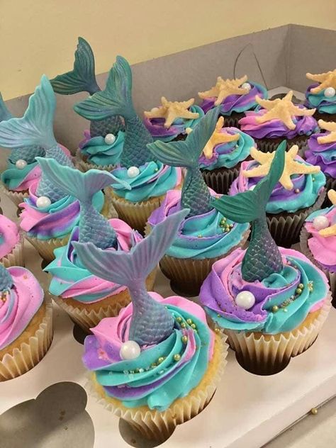 Mermaid Birthday Party Food, Ariel Birthday Party, Little Mermaid Cakes, Mermaid Birthday Party Decorations, Mermaid Theme Birthday Party, Mermaid Cupcakes, Mermaid Birthday Cakes, Ariel Birthday, Mermaid Theme Party