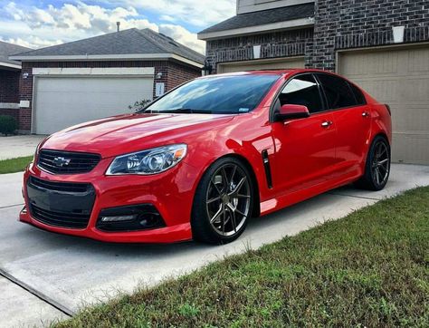 2017 Chevrolet SS Chevy Cruze Custom, Chevy Ss Sedan, B13 Nissan, Chevy Vehicles, Modern Muscle Cars, Aussie Muscle Cars, Chevy Ss, Chevy Cobalt, Pontiac G8