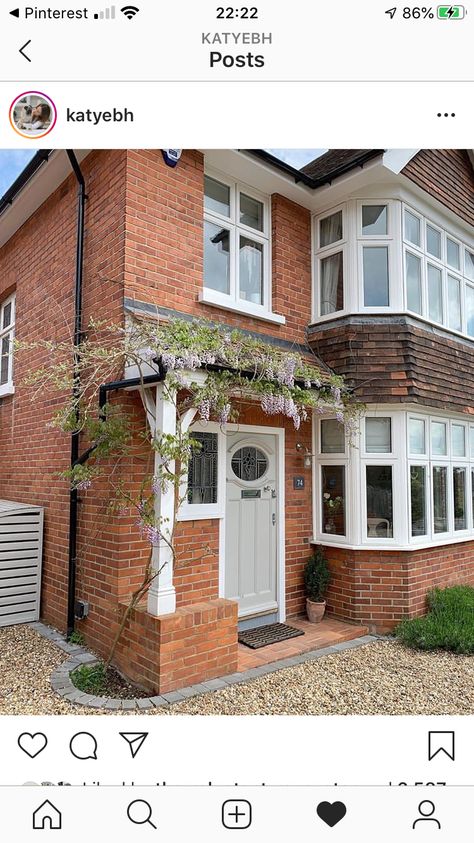 1930s House Exterior, Exterior Front Door Colors, Front Door Steps, Victorian Porch, Brick Steps, Building A Porch, Porch Uk, 1930s House, Front Door Porch