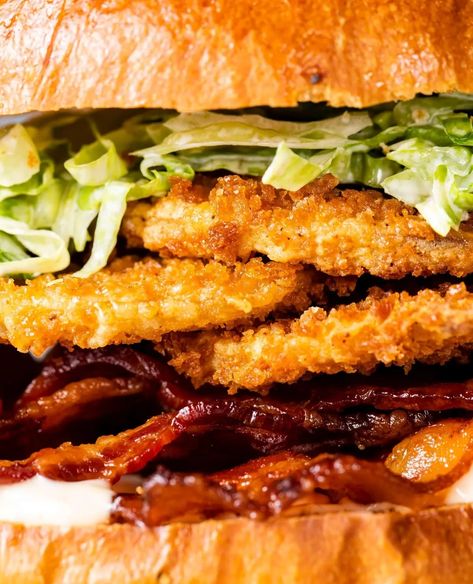 Fried Green Tomato Blt Sandwiches, Tomatoes Drawing, Fried Green Tomato Sandwich, Fried Green Tomato Blt, Lettuce Tomato Sandwich, Tomato Sandwiches, Cooks Country Recipes, Sandwiches Recipes, Sliced Tomatoes