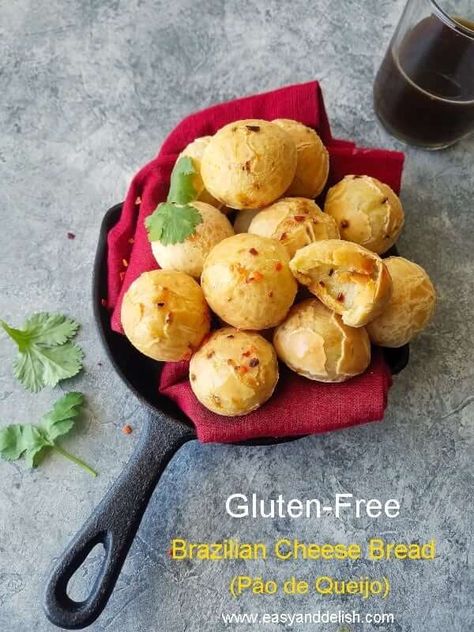 Brazilian cheese bread (or pão de queijo) is a small gluten-free baked cheese roll eaten for breakfast or as a snack in Brazil. Brazillian Cheese Bread, Tapioca Crepes, Cheddar Cheese Bread Recipe, Brazilian Breakfast, Fall Bread Recipes, Bread Bites, Friendship Bread Starter, Yeast Free Breads, Brazilian Cheese Bread