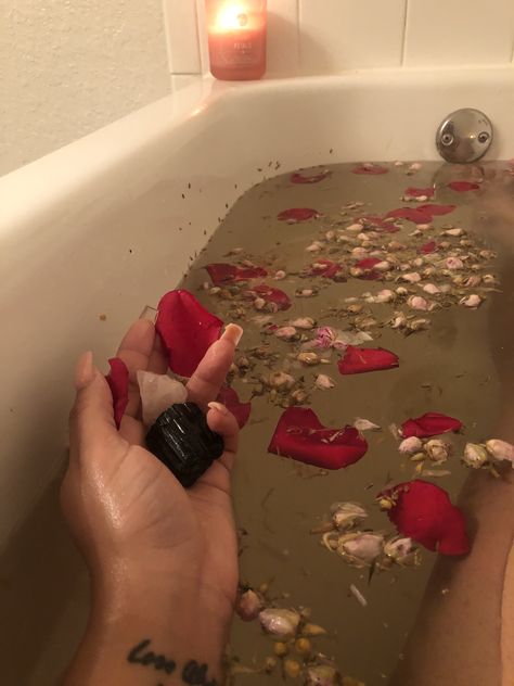 Bath Aesthetic, Spiritual Bath, Healing Spells, Love Spell That Work, Spiritual Healer, Season Of The Witch, Witch Aesthetic, Laura Lee, Love Spells