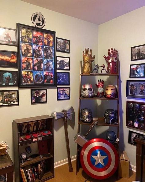 Marvel Themed Room, Marvel Bedroom, Boys Game Room, Marvel Room, Dads Room, Art Studio Space, Cool Room Decor, Star Wars Room, Disney Rooms