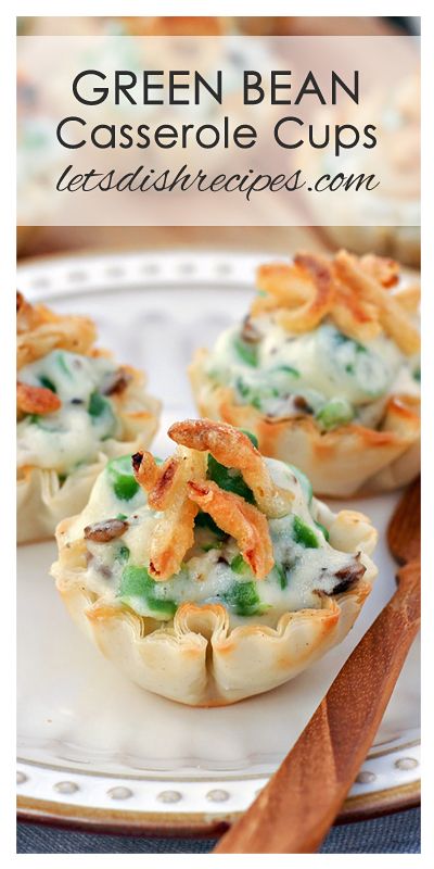 Green Bean Casserole Cups, Green Bean Casserole Bites, Holiday Green Beans, Classic Green Bean Casserole, Vegan Green Bean Casserole, Thanksgiving Appetizer Recipes, Classic Thanksgiving, Thanksgiving Side Dish, Clean Green