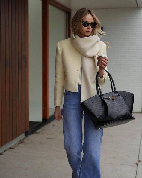 DeMellier’s New York Tote Is the Only Bag I'm Interested In | Who What Wear UK Victoria Beckham Bags, London Bag, How To Look Expensive, Chic Bags, New Handbags, Winter Style, The Chic, Cashew, Who What Wear