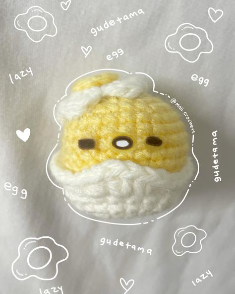 Crochet Projects With Red Yarn, Egg Crochet Pattern Free, Clay Easy Ideas, Clay Diy Easy, Gudetama Crochet, Crochet People, Crochet Faces, Red Yarn, Crochet Stuff