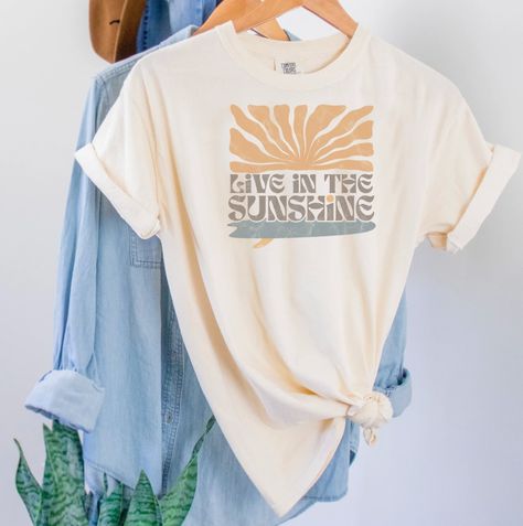 Sunshine +Saltwater (@sunshineandsaltwatervibes) • Instagram photos and videos Tshirt Style Outfit, Sales Ideas, Creative T Shirt Design, I Love The Beach, Beach T Shirts, By The Beach, Camping And Hiking, Coral Reef, Summer Tshirts