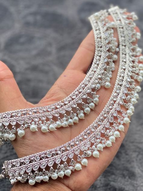 Heavy Payal Designs Silver, Latest Payal Designs Silver, Anklets Design, Payal Design, Payal Designs Silver, Cultural Jewelry, Fabric Bangles, Silver Anklets Designs, Simple Bridal Jewelry