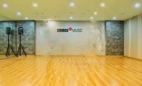 Kpop Dance, Music Entertainment, Dance Practice, Music Room, Dream Life, Entertainment, Music, Quick Saves