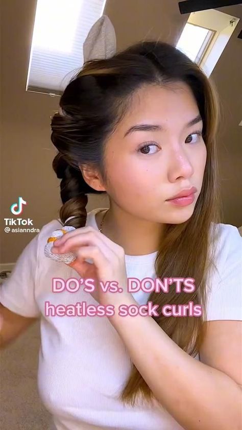 Sock Curls Tutorial, Heartless Curls, Sock Curls, Curls Tutorial, Hair Curling Tips, Sleep Over, Smink Inspiration, Hair Tips Video, Heatless Hairstyles