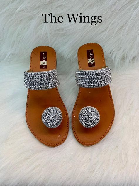 Single Pair Price-₹650+$...hedkd *Kohlapuri Chappal*☂️ Pattern:- • with embellished work of colourful beads on both the strap and thumb patch 😍 • with mirror detailing 😍 Size availability- 37-42 Flat Chappal!! Stylish Shoes Heels, Pretty Sandals, Winter Makeup, Sandals Flat, Fancy Shoes, Designer Sandals, Crazy Shoes, Stylish Shoes, Shoe Game