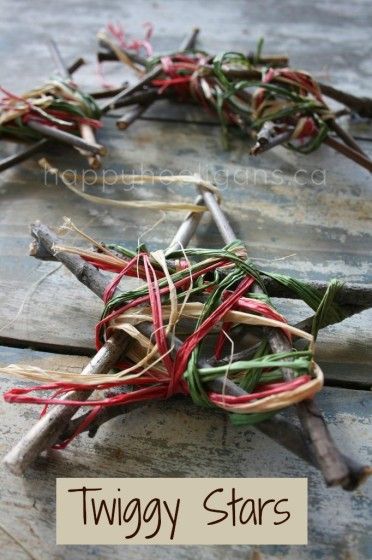 Easy Twig Star Ornaments for Kids to make for Christmas Natal Baby, Hantverk Diy, Homemade Christmas Decorations, Homemade Ornaments, Natural Christmas, Christmas Ornaments Homemade, Noel Christmas, Christmas Crafts For Kids, Country Christmas