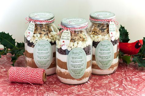 Brownie Mix In A Jar, Cookie Mix In A Jar Recipe, Brownies In A Jar, Mixes In A Jar, Jar Christmas Gifts, Recipes In A Jar, Gifts In Jars, Jar Mixes, Jar Gift Ideas