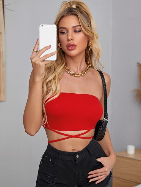 Rojo Casual Collar sin mangas Rayón Liso  Embellished Elástico Ligero Verano Tops & Blusas & Camisetas de Mujer Red Tube Top Outfit, Red Crop Top Outfit, Red Bandeau Top, Top Rojo, Crop Top Outfits Summer, Crochet Blouse Free Pattern, Red Tube Top, Tube Top Outfits, Crop Tube Top