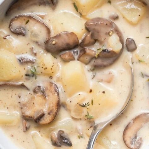 Best Potato Mushroom Soup: Simple Ingredients & Easy Instructions 3 Potato Mushroom Soup, Tomato Rice Soup, Potato Mushroom, Bruschetta Appetizer, Soup Simple, Comforting Soup, How To Make Potatoes, Mushroom Soup Recipes, Bacon Stuffed Mushrooms