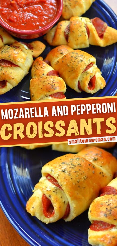 Pizza Stuffed Crescent Rolls, Pepperoni Crescent Rolls, Crescent Roll Recipes Appetizers, Croissant Pizza, Stuffed Crescent Rolls, Crescent Roll Recipes Dinner, Crescent Roll Pizza, Crescent Recipes, Appetizers For Kids