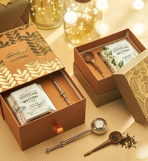 Tea Gift Packaging, Diwali Gift Box Photography, Tea Gift Box Ideas, Gift Box Photoshoot, Luxury Tea Packaging, Tea Hampers, Tea Gift Ideas, Coffee Label Design, Coffee Hampers