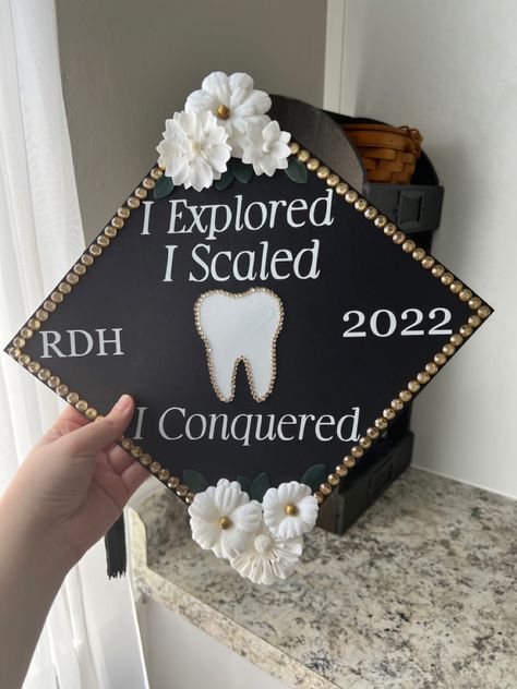 Cap Decoration Graduation Dental Hygiene, Dental Hygienist Party Ideas, Dental Hygiene Pictures, Dental Hygiene Pinning Ceremony, Graduation Dental Hygiene, Dental Hygiene Graduation Cap Ideas, Tooth Graduation Cap, Dental Hygiene Cap Decoration, Dental Hygiene Grad Cap