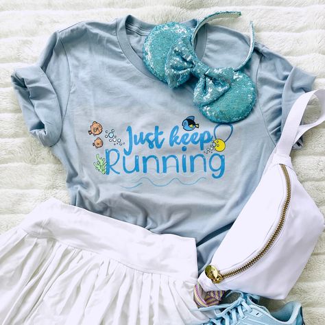 Marlin Nemo, Finding Nemo Shirt, Just Keep Running, Nemo And Dory, Disney Races, Run Disney Costumes, Disney Marathon, The Big Blue, Blue World