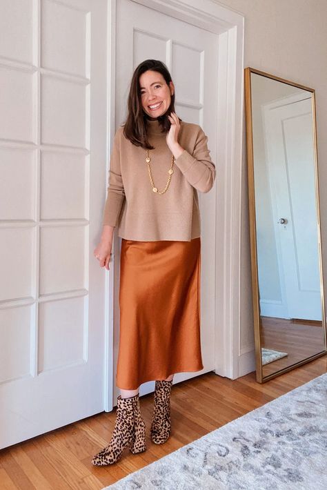 Jcrew slip skirt with tan Everlane Cashmere sweater and leopard booties Feminine Women, Thanksgiving Holiday, Chic Sweaters, Holiday Outfit, Slip Skirt, Holidays Thanksgiving, Satin Skirt, Fall Style, Outfit Idea