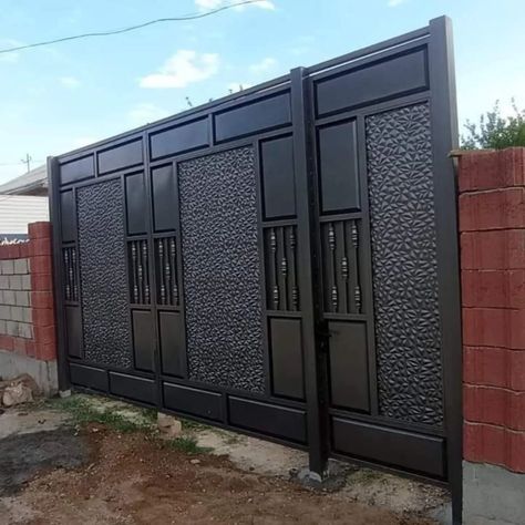 Main Gate Designs ✨️👌 #maingatedesign #Gatedesign #maingateideas #sethiglassplywood #fypシviralシ2024 #trendingpost #explorepage #facebookpost2024 Exterior Gate, Main Gate Designs, Latest Gate Design, Slide Gate, Main Gates, Window Grill Design Modern, Home Gate Design, Gate Wall Design, Grill Gate