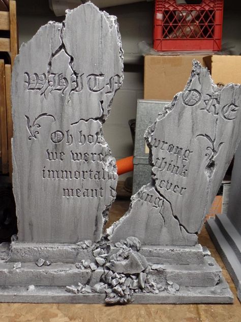 Static: New 'cracked' tombstone Tombstone Designs, Halloween Outside, Halloween Graveyard, Halloween Tombstones, About Halloween, Halloween Yard Decorations, Terraria, Halloween Yard, Halloween Haunted Houses