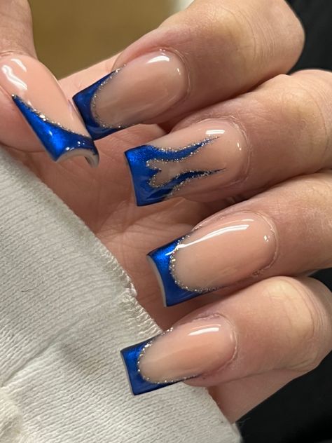 Glitter Royal Blue Nails, Blue And Silver Nails Acrylic, Royal Blue And Black Nails, Dark Blue And Silver Nails, Nails Blue Heart, Sparkly Nails Acrylic, Blue White And Silver Nails, Blue Hoco Nails, Silver And Blue Nails