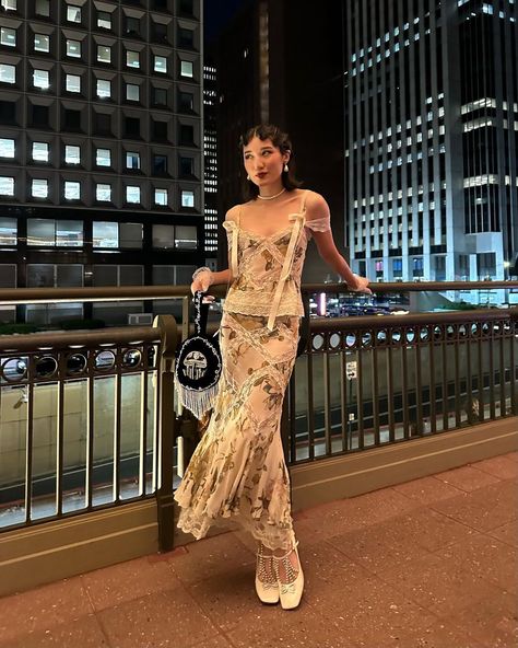 ashley (@best.dressed) • Instagram photos and videos Best Dressed Ashley Instagram, Vintage Dior Dress, Cfda Awards, Dior Dress, Evolution Of Fashion, Cold Outfits, Fashion Articles, Bridal Inspo, Best Dressed